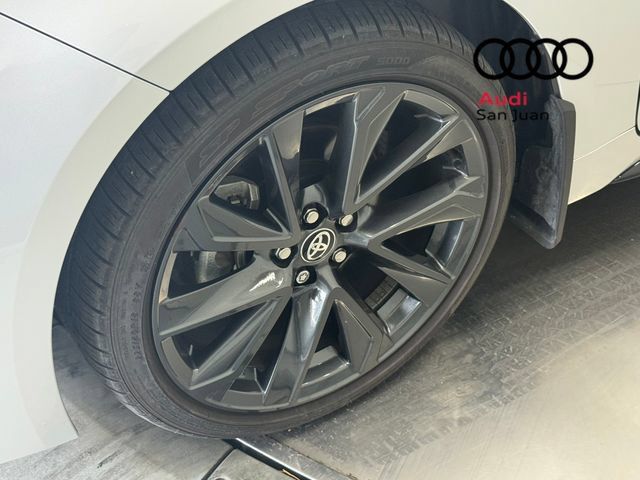 Used 2026 Toyota Corolla SE FWD image 5