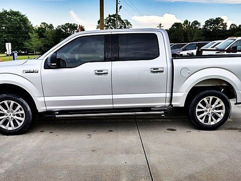 Used 2017 Ford F150 XLT w/ Equipment Group 302A Luxury RWD image 6