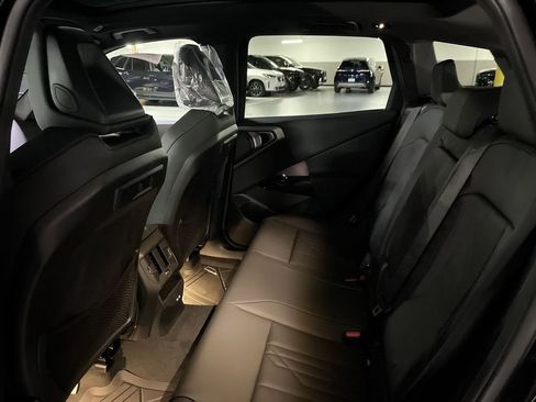 New 2026 BMW X3 xDrive30 w/ Convenience Package image 23