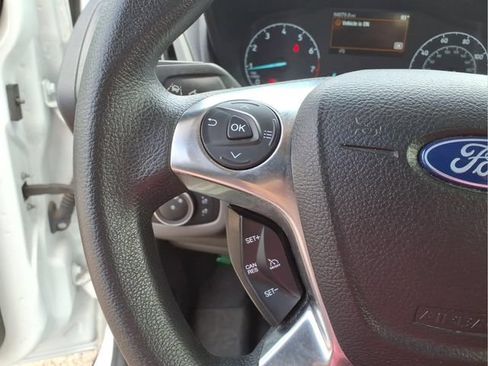 Used 2022 Ford Transit Connect XLT FWD image 18