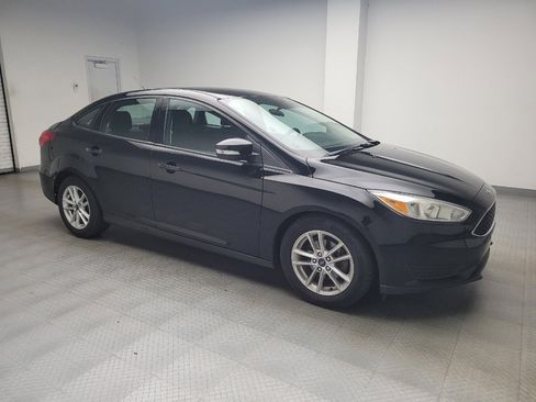 Used 2016 Ford Focus SE FWD image 11