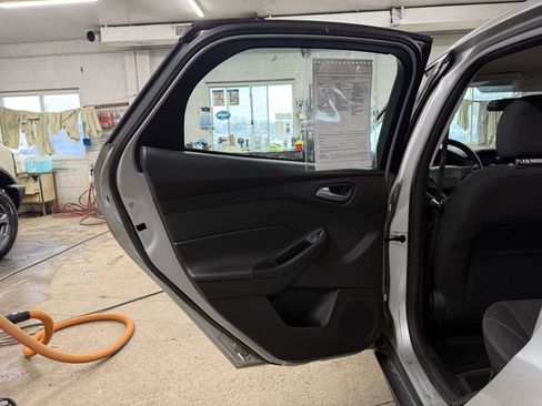 Used 2016 Ford Focus SE image 18