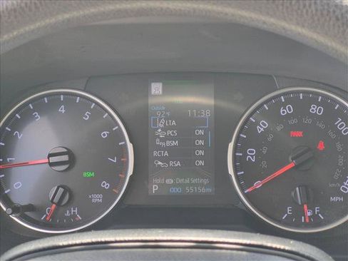 Used 2019 Toyota RAV4 XLE FWD image 5