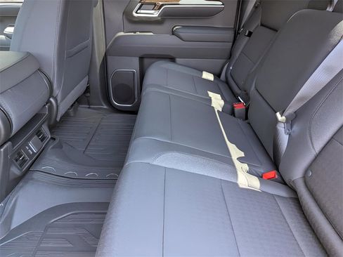 New 2026 GMC Sierra 1500 Elevation image 29