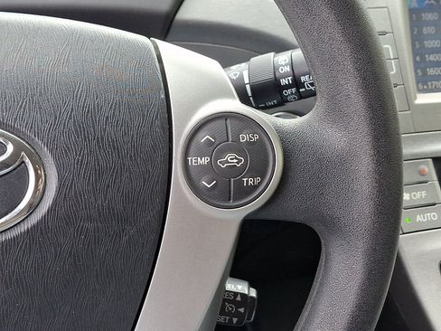 Used 2014 Toyota Prius Two FWD image 21