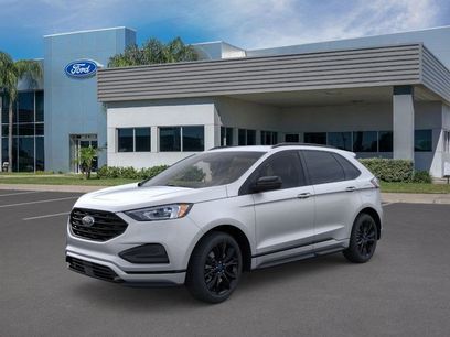 New 2024 Ford Edge SE w/ Black Appearance Package