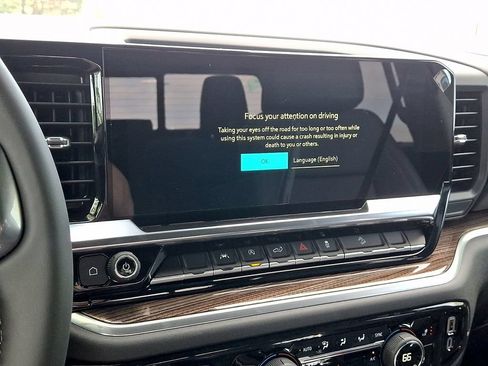 New 2026 Chevrolet Silverado 1500 LT Trail Boss w/ Convenience Package II AWD/4WD image 12