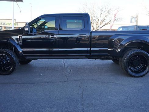 Used 2021 Ford F450 Platinum w/ FX4 Off-Road Package image 12