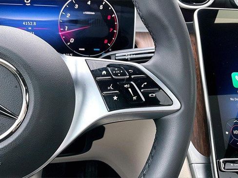 Certified 2025 Mercedes-Benz GLC 300 4MATIC image 15