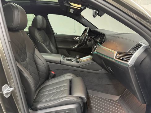 Used 2023 BMW X6 xDrive40i w/ M Sport Package AWD/4WD image 62
