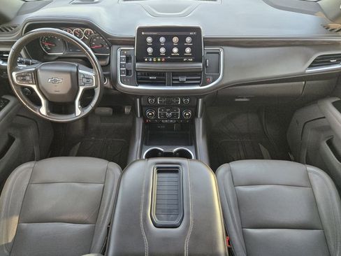 Used 2021 Chevrolet Tahoe Z71 w/ Z71 Signature Package AWD/4WD image 30