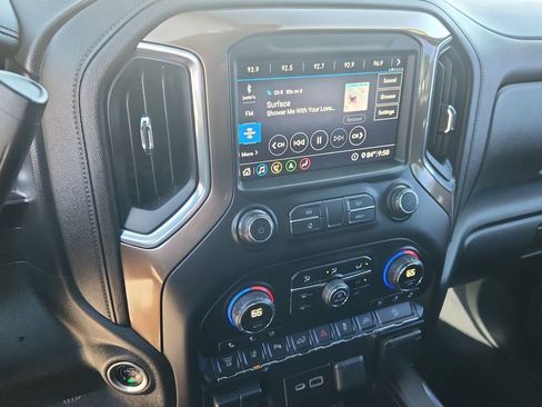 Used 2020 Chevrolet Silverado 3500 High Country w/ Z71 Off-Road Package AWD/4WD image 25