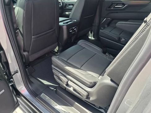 New 2026 GMC Yukon XL Denali RWD image 11