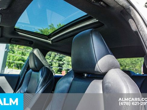 Used 2020 Toyota Corolla XSE w/ Carpet Mat Package (TMS) FWD image 19