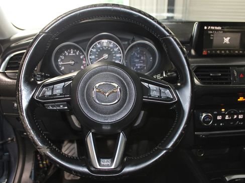 Used 2017 MAZDA MAZDA6 Touring FWD image 11