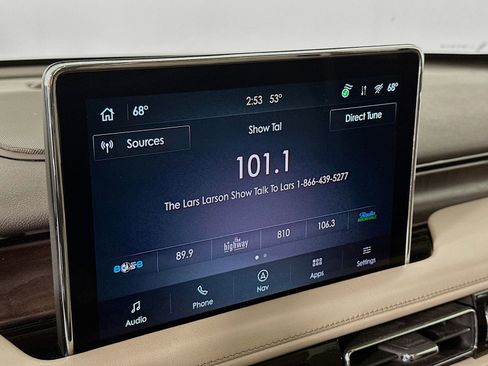 Used 2021 Lincoln Aviator Reserve w/ Equipment Group 201A AWD/4WD image 16