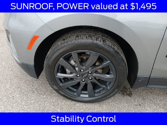 Used 2023 Chevrolet Equinox RS w/ RS Leather Package FWD image 4
