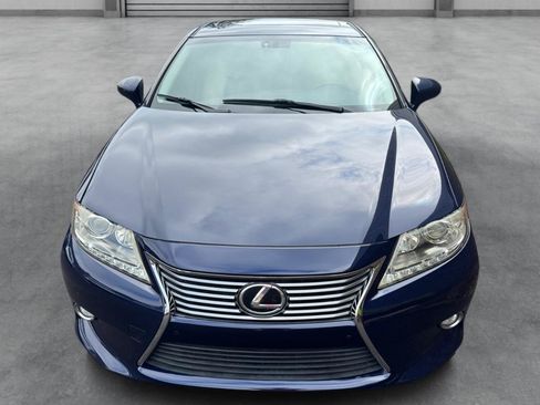 Used 2014 Lexus ES 350 w/ Luxury Package FWD image 36