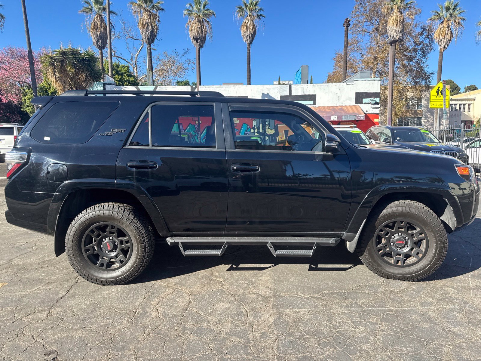 Used 2019 Toyota 4Runner TRD Off-Road Premium AWD/4WD image 2