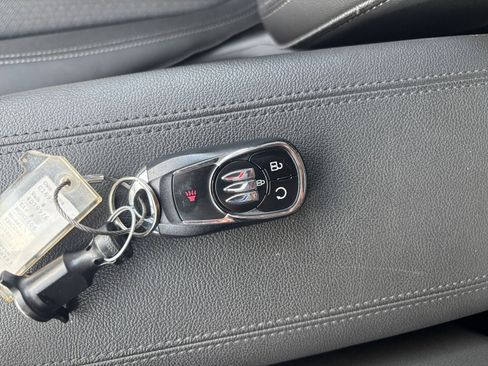 Used 2025 Buick Encore GX Preferred image 22