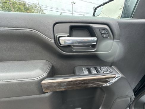 Used 2021 Chevrolet Silverado 1500 LT image 24