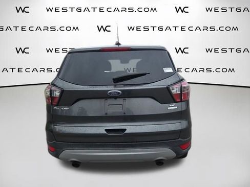 Used 2017 Ford Escape SE FWD image 7