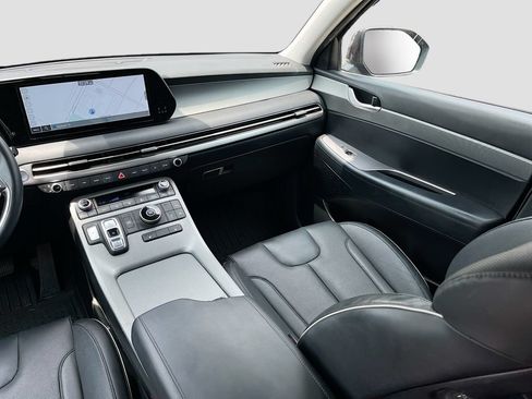 Used 2025 Hyundai Palisade SEL FWD image 23