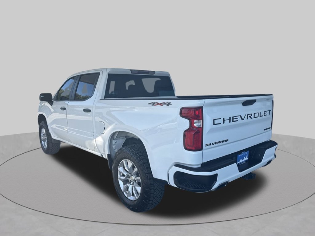 Used 2020 Chevrolet Silverado 1500 Custom w/ Custom Value Package AWD/4WD image 7