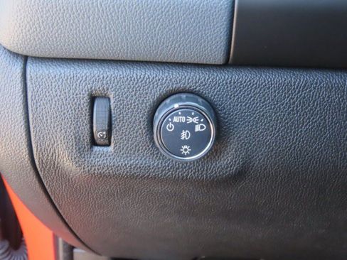Used 2019 Chevrolet Colorado Z71 RWD image 24