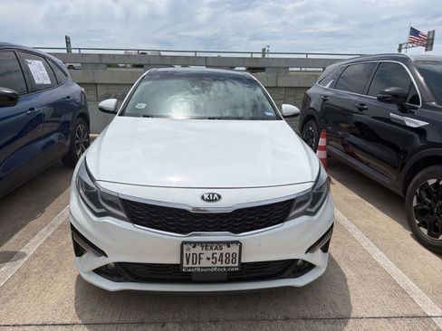 Used 2020 Kia Optima Premium FWD image 2
