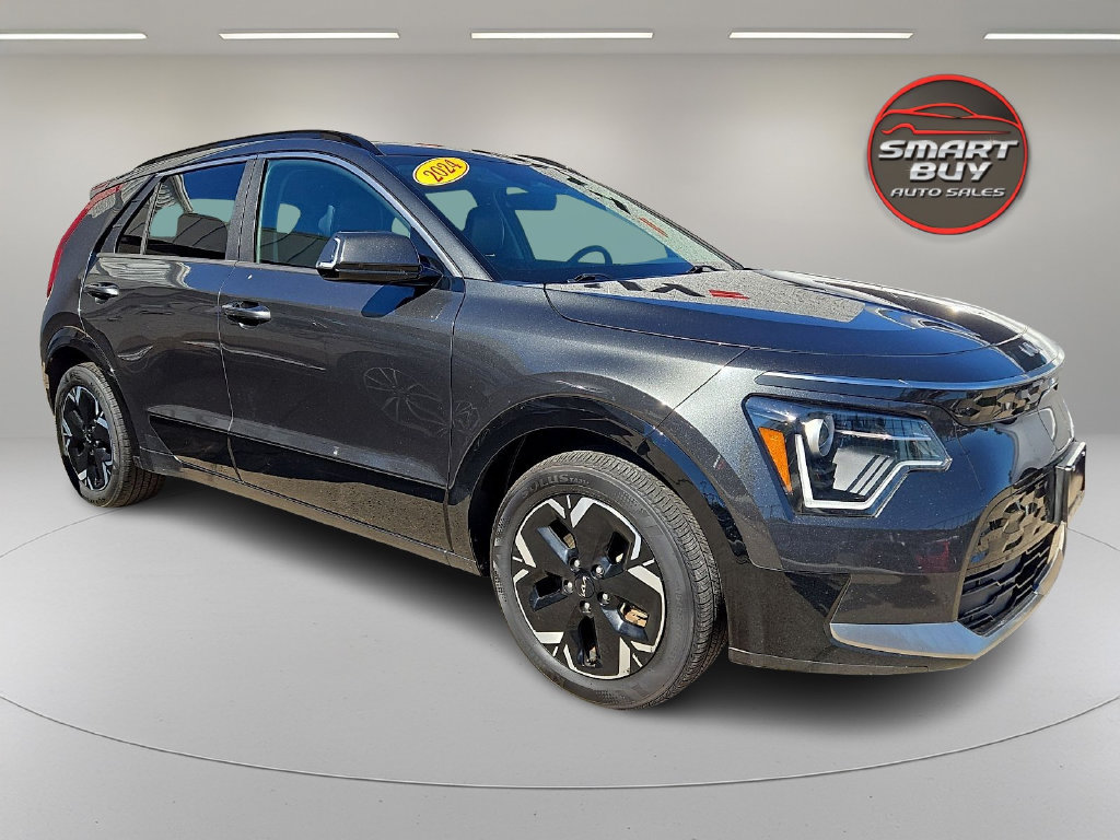 Used 2024 Kia Niro Wind w/ Wind Preserve Package FWD image 4