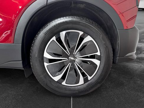 Used 2025 Chevrolet Blazer EV LT image 31