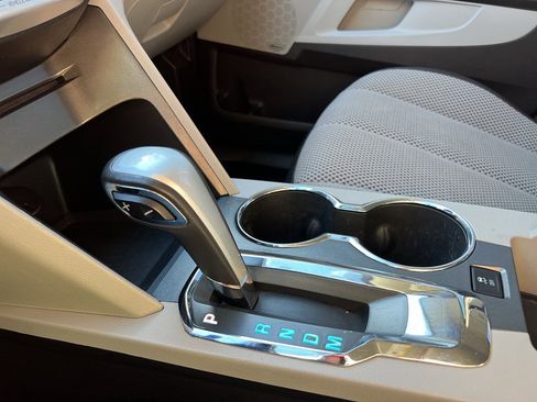 Certified 2014 Chevrolet Equinox LT w/ Driver Convenience Package image 23