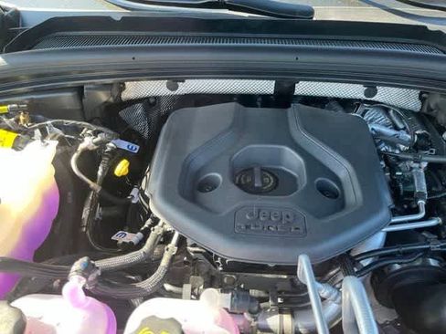 New 2024 Jeep Grand Cherokee Trailhawk w/ Advanced Protech Group II image 11