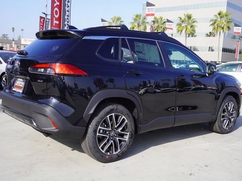 New 2026 Toyota Corolla Cross XLE image 4