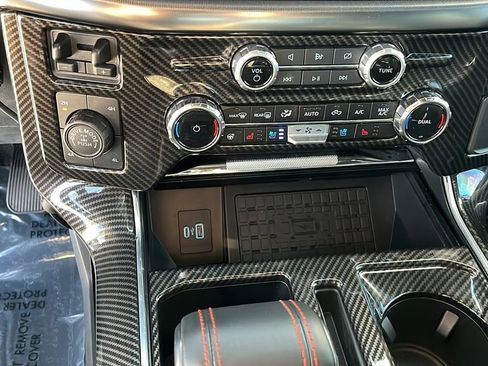 Used 2024 Ford F150 Raptor image 13