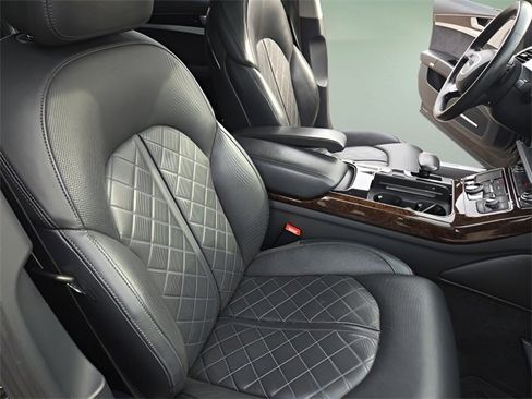 Used 2012 Audi A8 4.2 image 47