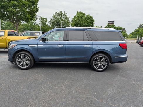 Used 2019 Lincoln Navigator L Reserve w/ Cargo Package AWD/4WD image 5