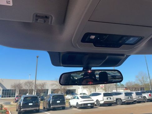 Used 2025 Ford F150 XLT w/ Equipment Group 301A Standard image 21