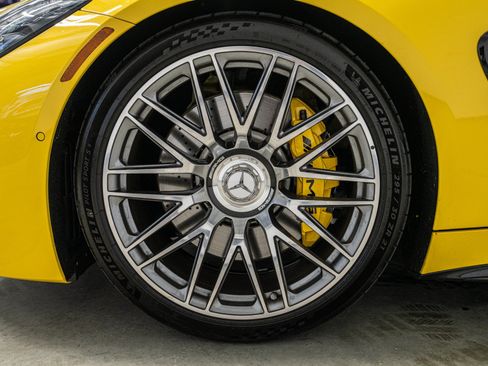 Used 2024 Mercedes-Benz AMG GT 63 image 9