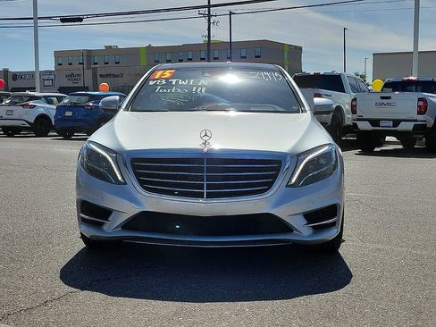 Used 2015 Mercedes-Benz S 550 Sedan image 3