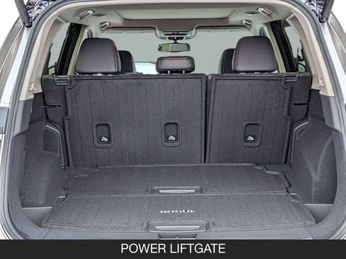 Used 2026 Nissan Rogue Platinum image 21