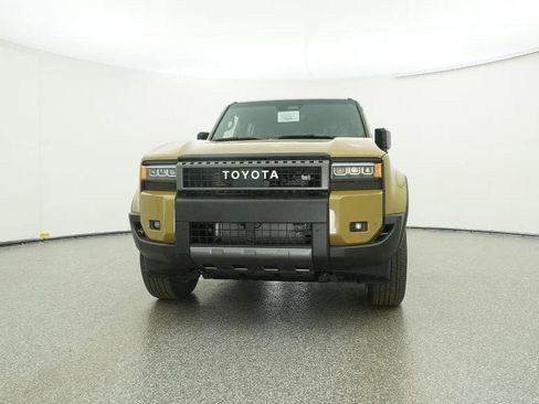New 2026 Toyota Land Cruiser w/ Premium Package AWD/4WD image 31