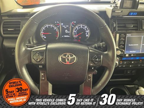 Used 2020 Toyota 4Runner TRD Pro AWD/4WD image 27