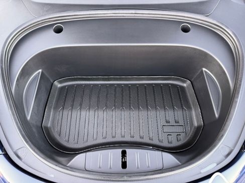 Used 2023 Tesla Model 3 Standard Range image 58