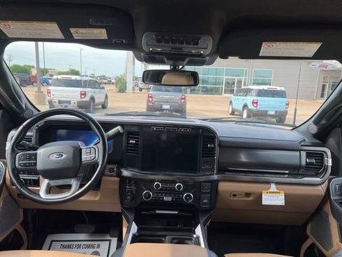 Used 2023 Ford F250 Lariat AWD/4WD image 23