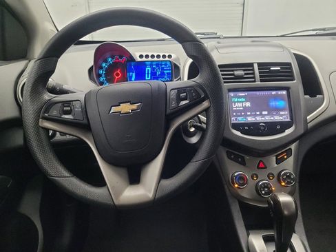 Used 2014 Chevrolet Sonic LT image 22