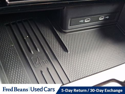 Certified 2025 Volkswagen Atlas Cross Sport SEL R-Line image 26