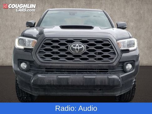 Used 2023 Toyota Tacoma TRD Sport image 3