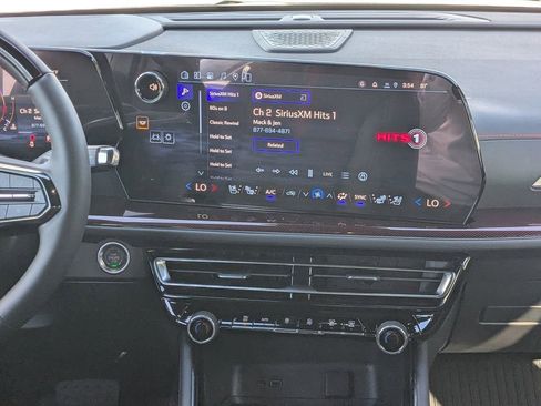 New 2026 Chevrolet Traverse RS image 18